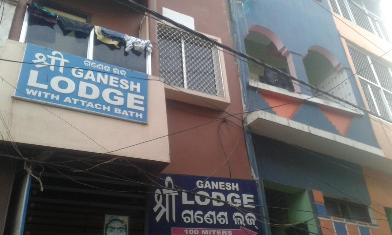 Ganesh Lodge Puri Eksteriør bilde